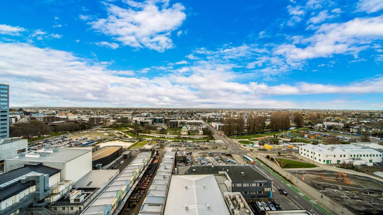 Central City View With Free Valet Parking Крайстчёрч Экстерьер фото